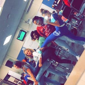 Meet your Posher, Carrie